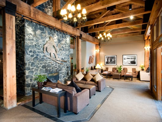 Tantalus Lodge
