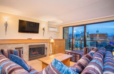 Carleton Lodge Condo Accommodation Whistler Reservations