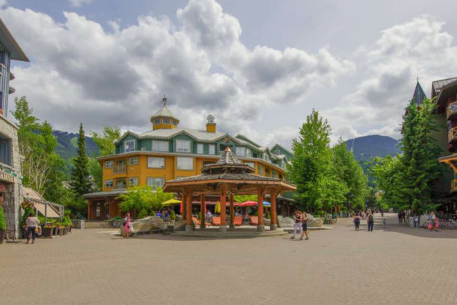 Bear Lodge Condo Accommodation Whistler Reservations